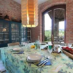 Poggio Zucchino, Pool, Piacenza Villa