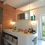 Poggio Zucchino, Pool And Wellness, Piacenza * Agazzano