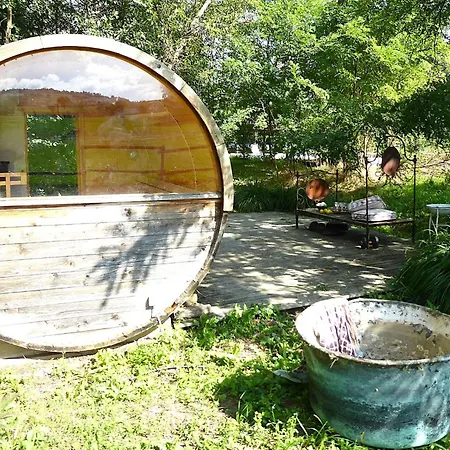 Poggio Zucchino, Pool And Wellness, Piacenza Villa *