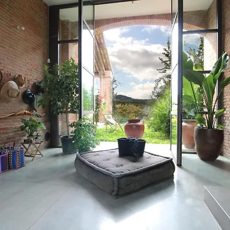 וילה Poggio Zucchino, Pool And Wellness, Piacenza *