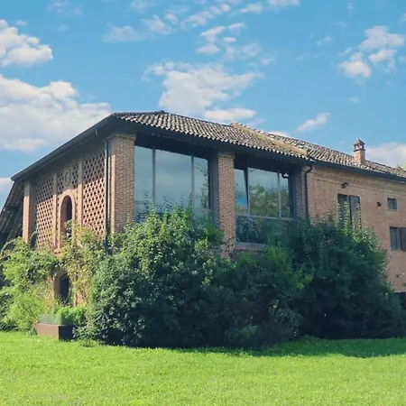 Poggio Zucchino, Pool And Wellness, Piacenza Agazzano