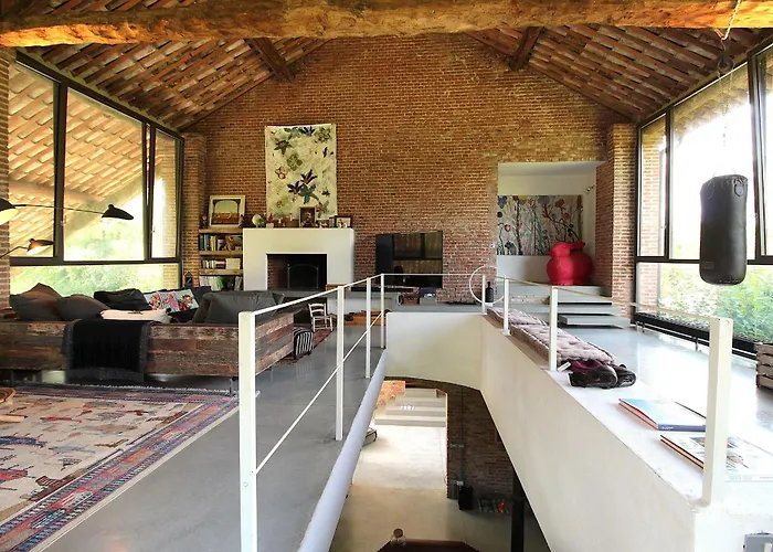 וילה Poggio Zucchino, Pool And Wellness, Piacenza