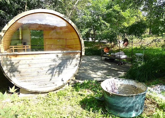 Poggio Zucchino, Pool And Wellness, Piacenza וילה *