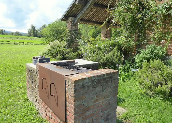 Poggio Zucchino, Pool And Wellness, Piacenza וילה *